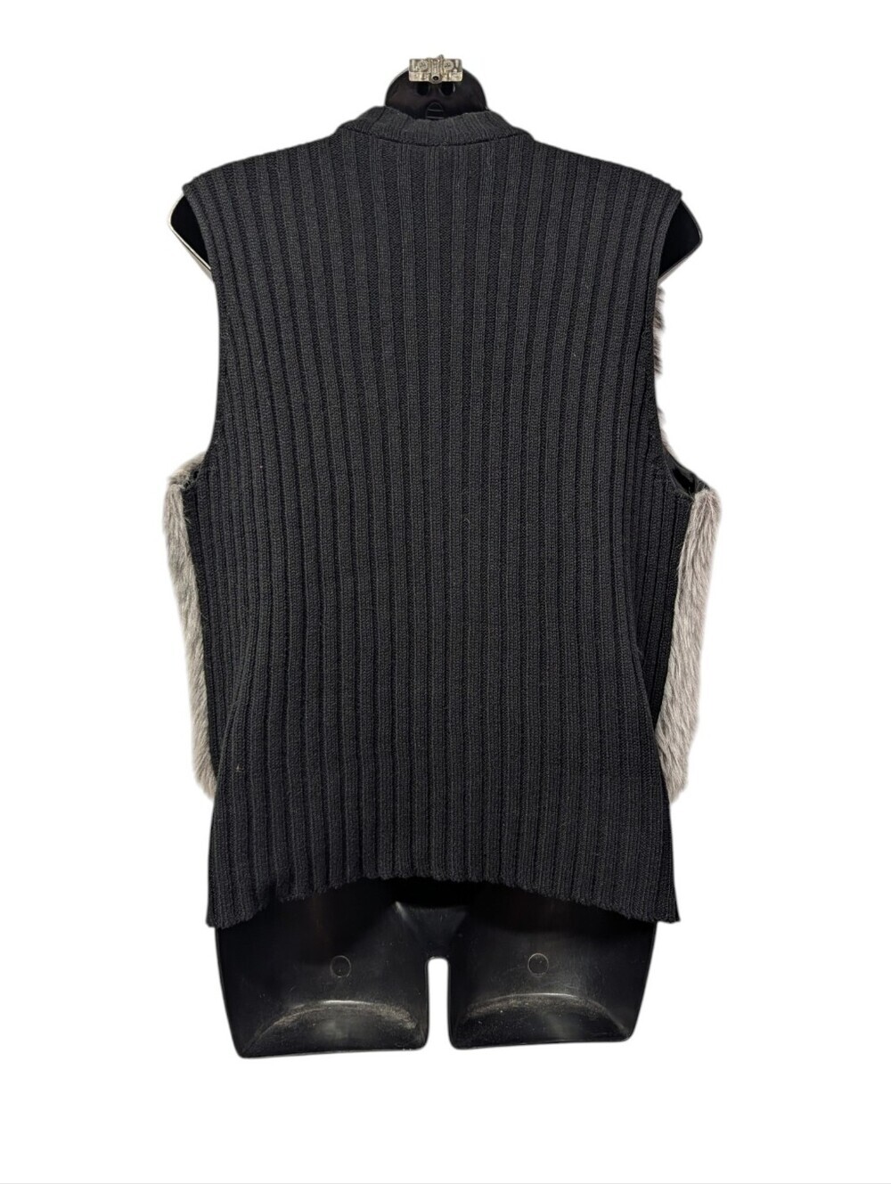 Tiara Gray Faux Fur Vest Women's Size L Black Knit Ribbed Zip Up Collared - Picture 2 of 6